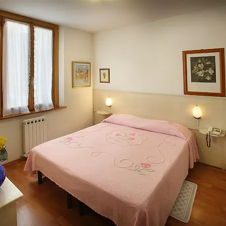 Hotel Hotel Holiday Montecatini Terme